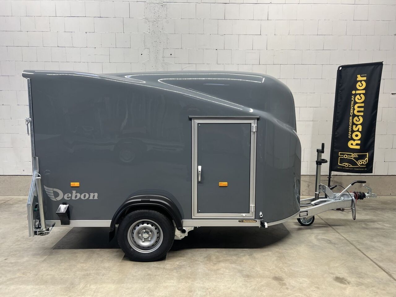 Cheval Liberte Debon Cargo 1300.02+Tür Kofferanhänger - Caja cerrada remolque: foto 2 Cheval Liberte Debon Cargo 1300.02+Tür Kofferanhänger - Caja cerrada remolque: foto 2
