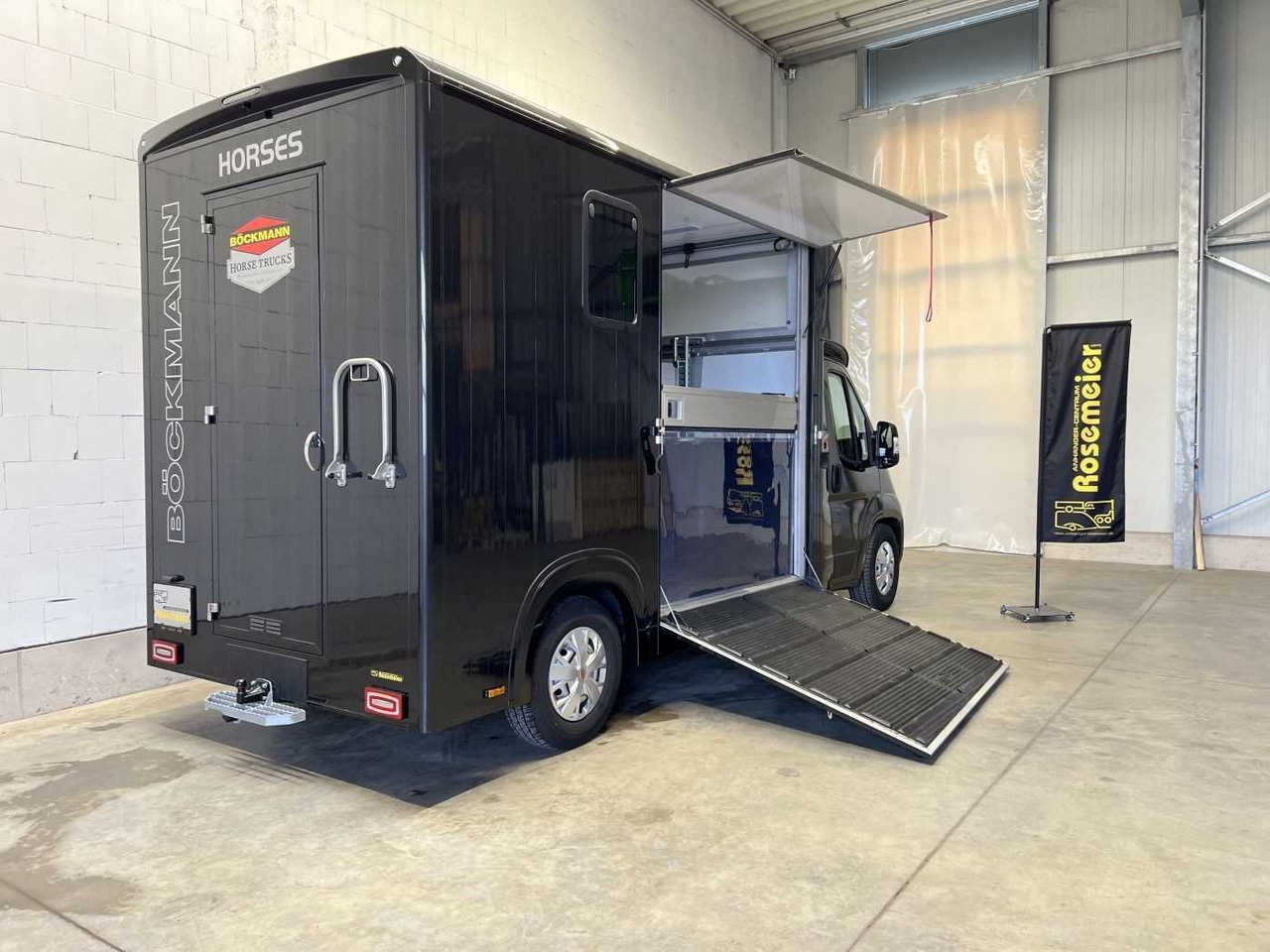 Fiat Böckmann Compact Stall LKW - Camión para caballos: foto 2 Fiat Böckmann Compact Stall LKW - Camión para caballos: foto 2