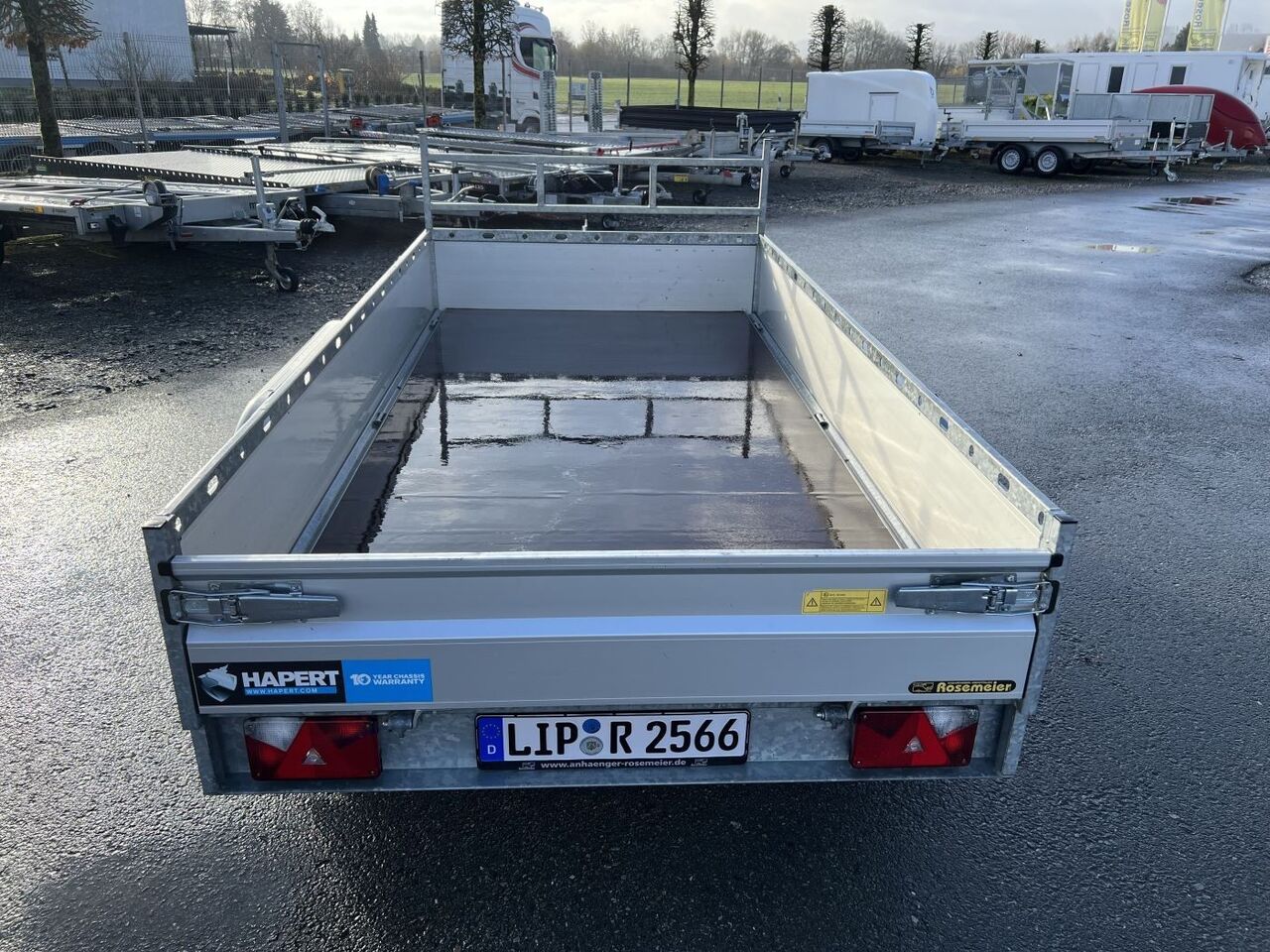 HAPERT Azure L-2 Kastenanhänger gebremst - Remolque de coche: foto 4 HAPERT Azure L-2 Kastenanhänger gebremst - Remolque de coche: foto 4