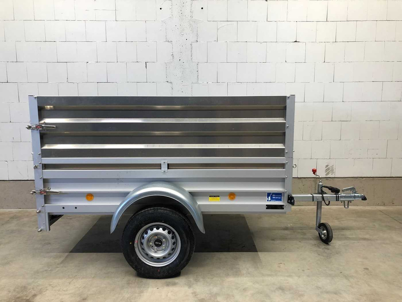 KOCH U2 mit Kastenaufsatz Kastenanhänger ungebremst - Remolque de coche: foto 1 KOCH U2 mit Kastenaufsatz Kastenanhänger ungebremst - Remolque de coche: foto 1