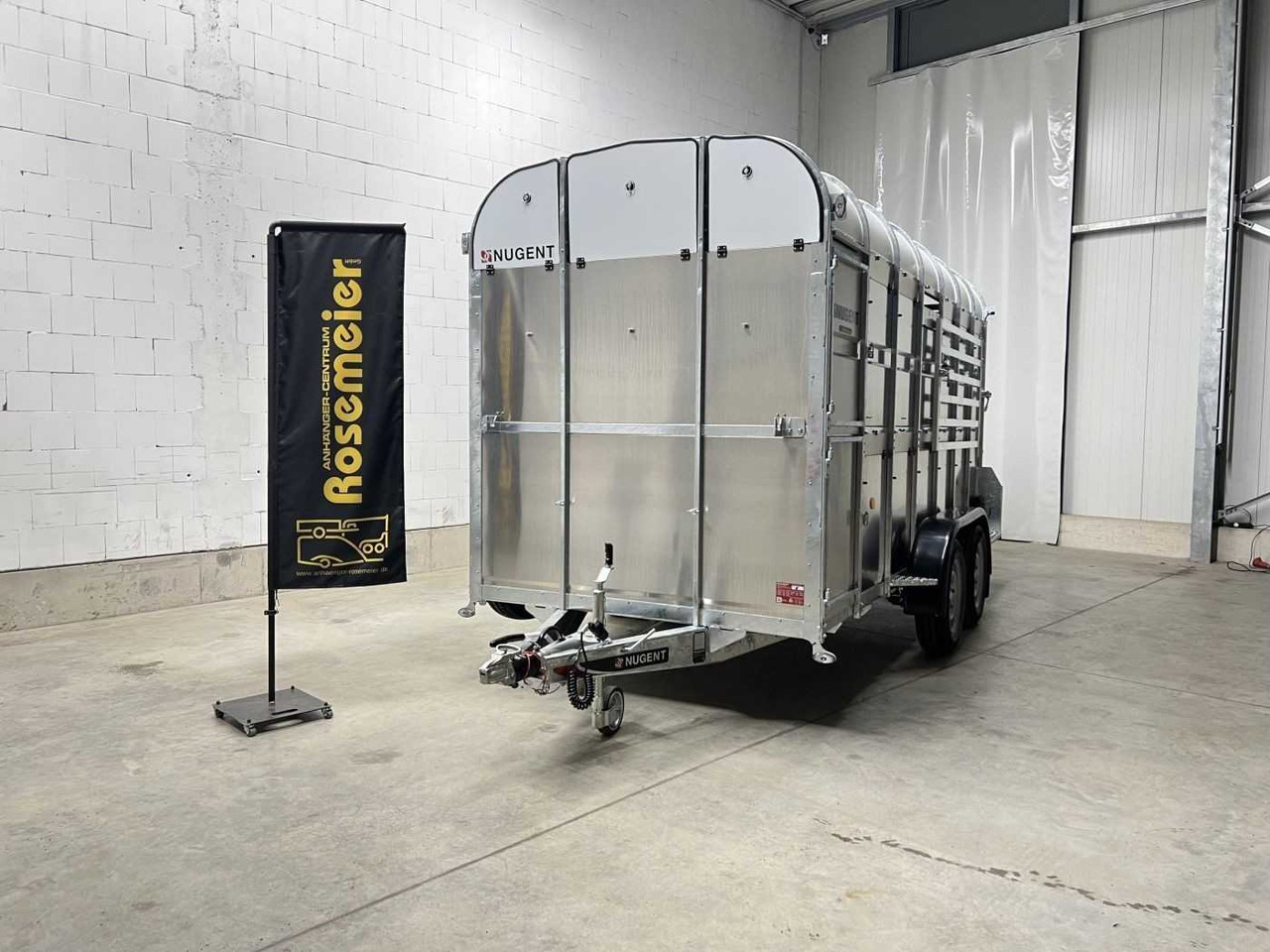 Transporte de ganado remolque nuevo NUGENT L4318H-H-SD Viehanhänger: foto 29 Transporte de ganado remolque nuevo NUGENT L4318H-H-SD Viehanhänger: foto 29