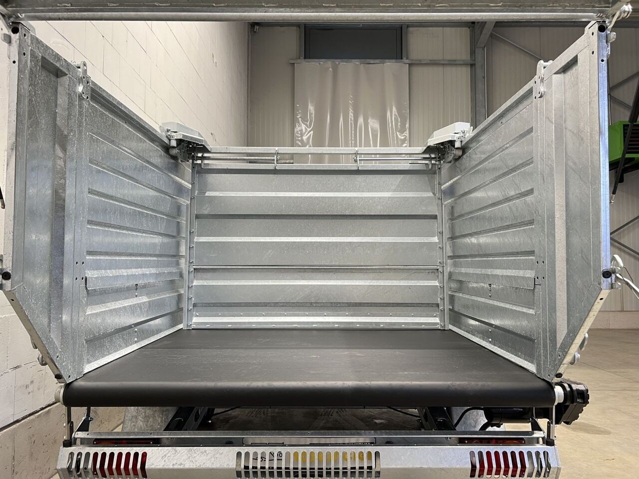 Rosemeier G GA 3500 Volumen Schubbodenanhänger - Remolque plataforma/ Caja abierta: foto 5 Rosemeier G GA 3500 Volumen Schubbodenanhänger - Remolque plataforma/ Caja abierta: foto 5