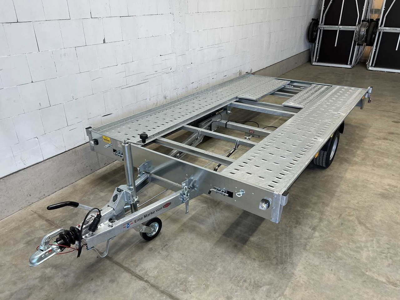 Portavehículos remolque nuevo TPV HL-EBK 3520/15 Autotransporter: foto 9 Portavehículos remolque nuevo TPV HL-EBK 3520/15 Autotransporter: foto 9