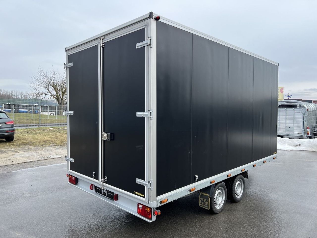 Caja cerrada remolque Vezeko HK E 27.4 Kofferanhänger: foto 30 Caja cerrada remolque Vezeko HK E 27.4 Kofferanhänger: foto 30