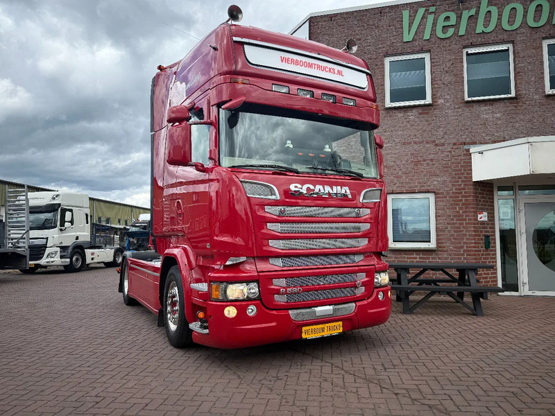 Scania R520 V8 4x2 STREAMLINE EURO6 RETARDER STANDAIRCO SPECIAL INTERIEUR HYDRAULICS SUPER CONDITION!!! - Cabeza tractora: foto 1 Scania R520 V8 4x2 STREAMLINE EURO6 RETARDER STANDAIRCO SPECIAL INTERIEUR HYDRAULICS SUPER CONDITION!!! - Cabeza tractora: foto 1