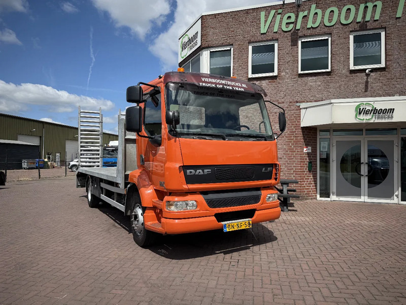 DAF LF55-180 Machinetransporter / 6 cilinder / Manual / 7m / 8.530 KG Payload - Portavehículos camión: foto 1 DAF LF55-180 Machinetransporter / 6 cilinder / Manual / 7m / 8.530 KG Payload - Portavehículos camión: foto 1