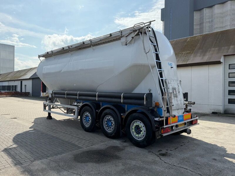 Feldbinder EUT 40 3 EUT 40 3 Alu. Zement Silo - Powder Bulk tank Onderlosser 1 Comp.| 39 m3 - Semirremolque silo: foto 2 Feldbinder EUT 40 3 EUT 40 3 Alu. Zement Silo - Powder Bulk tank Onderlosser 1 Comp.| 39 m3 - Semirremolque silo: foto 2