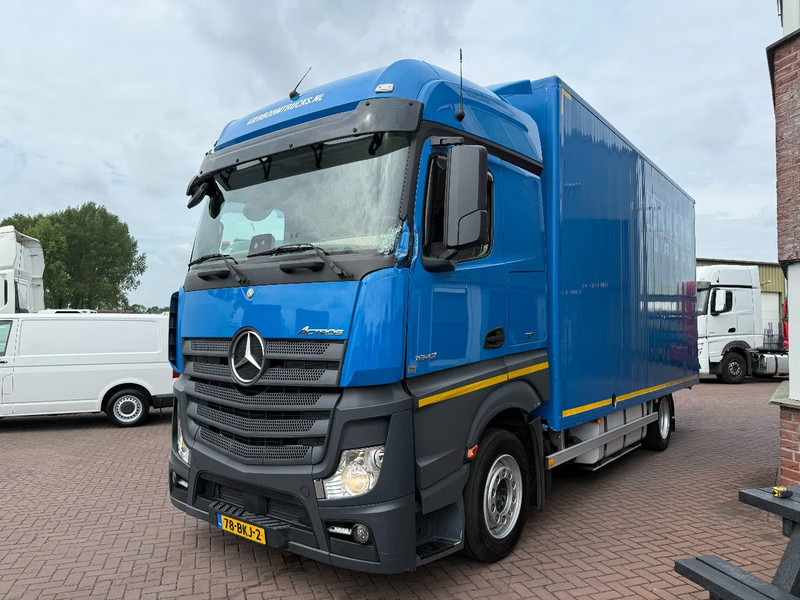 Mercedes-Benz Actros Actros 1842L Bigspace Koffer / Retarder / Kleine Unfall / Fahrbereit / Holland Truck - Camión caja cerrada: foto 5 Mercedes-Benz Actros Actros 1842L Bigspace Koffer / Retarder / Kleine Unfall / Fahrbereit / Holland Truck - Camión caja cerrada: foto 5