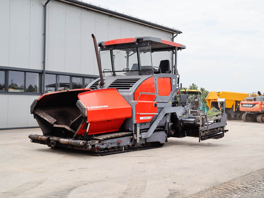 DYNAPAC SD 2500 CS - Pavimentadora de asfalto: foto 2 DYNAPAC SD 2500 CS - Pavimentadora de asfalto: foto 2
