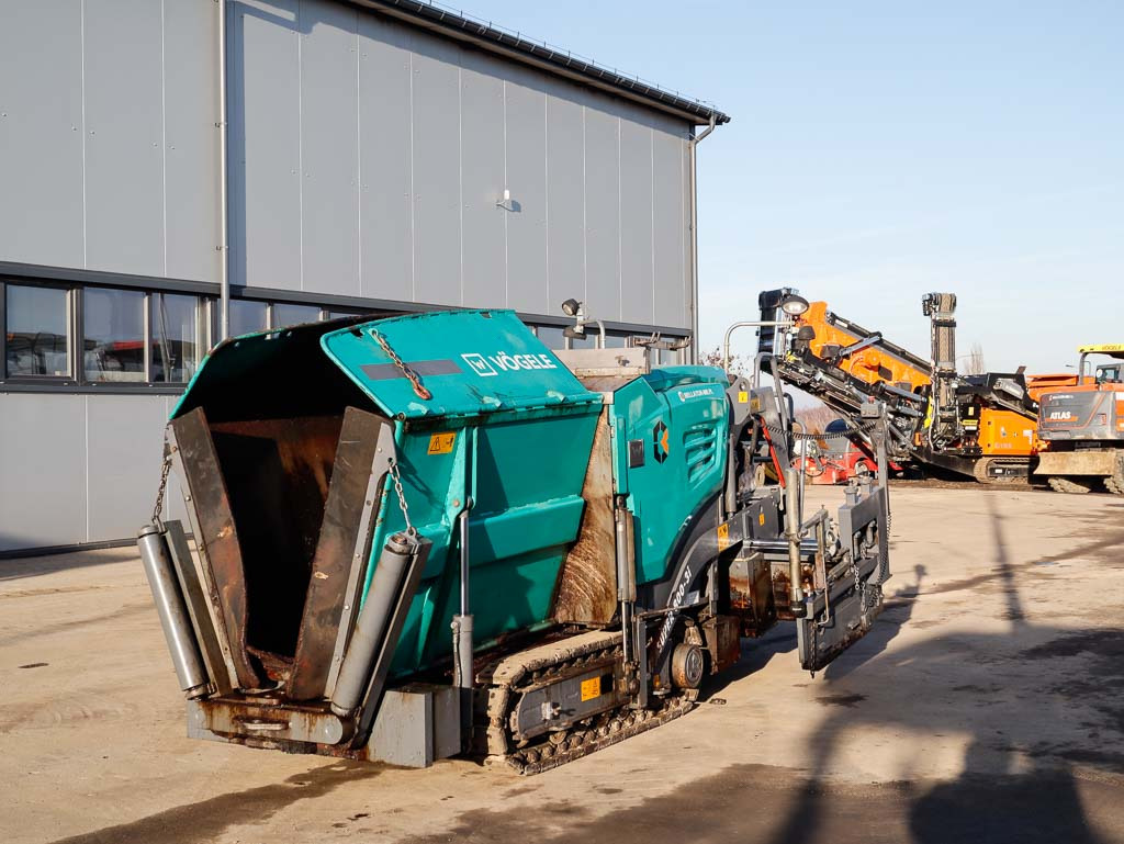 VÖGELE SUPER 800-3i - Pavimentadora de asfalto: foto 2 VÖGELE SUPER 800-3i - Pavimentadora de asfalto: foto 2