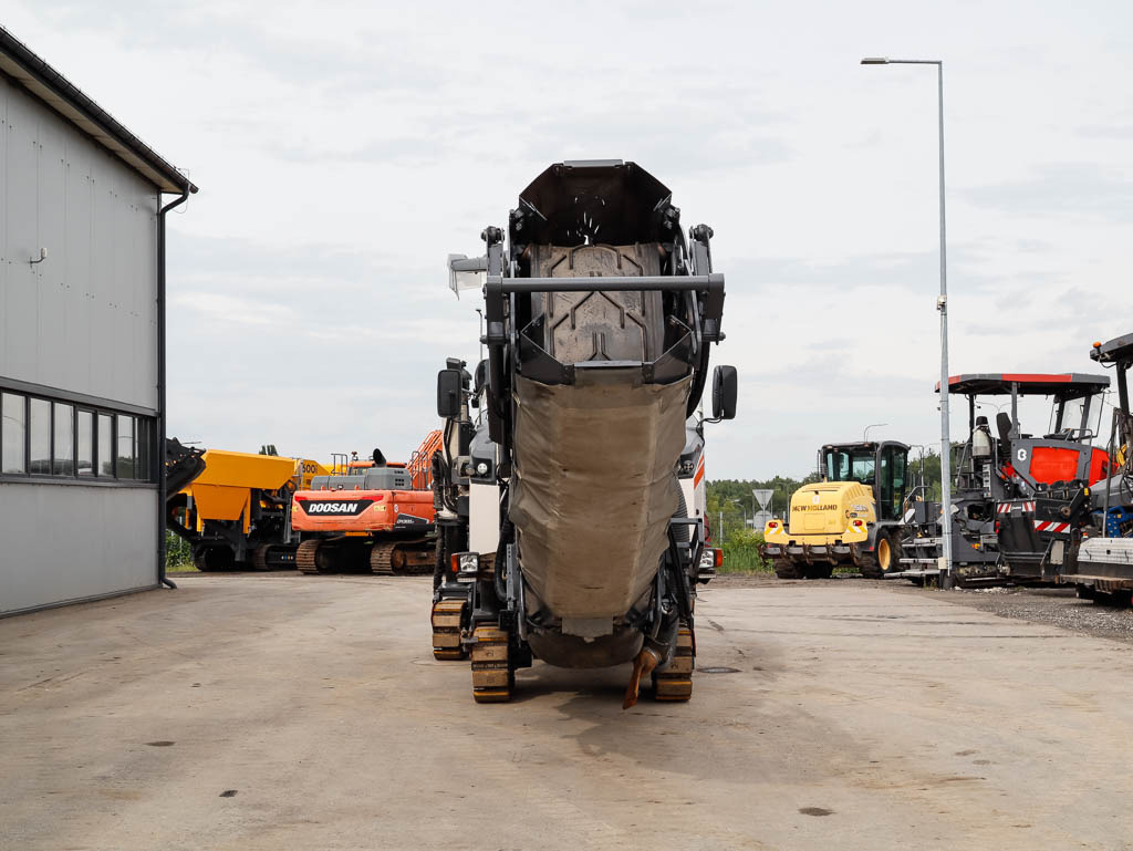 WIRTGEN W 100 CFi - Fresadora en frío: foto 3 WIRTGEN W 100 CFi - Fresadora en frío: foto 3