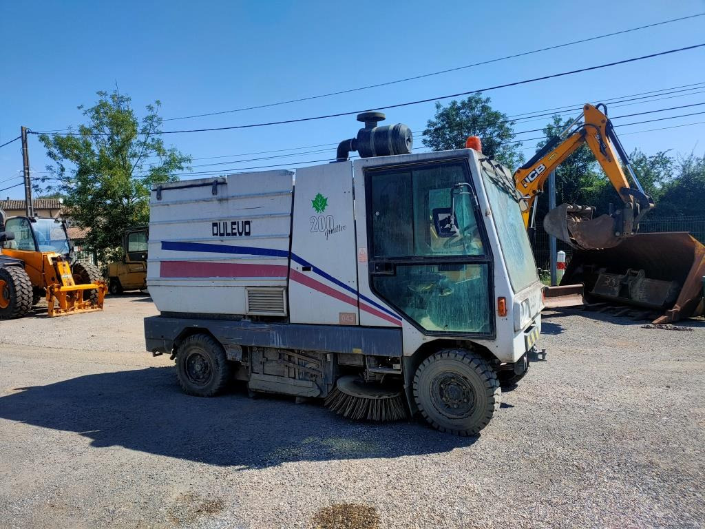 DULEVO 200-4 - Barredora vial: foto 5 DULEVO 200-4 - Barredora vial: foto 5