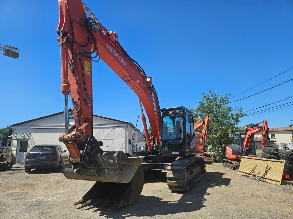 HITACHI ZX 210 LC - Excavadora de cadenas: foto 5 HITACHI ZX 210 LC - Excavadora de cadenas: foto 5