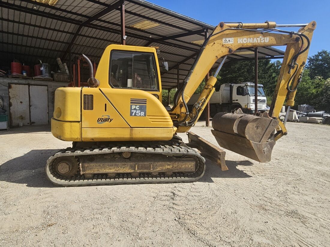 KOMATSU PC 75 R - Miniexcavadora: foto 3 KOMATSU PC 75 R - Miniexcavadora: foto 3