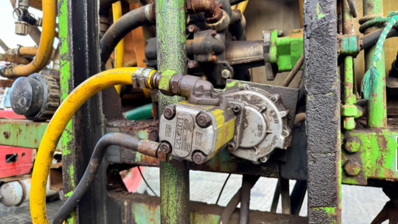 Dammann MBP 2024 MBtrac/Unimog - Pulverizador: foto 3 Dammann MBP 2024 MBtrac/Unimog - Pulverizador: foto 3