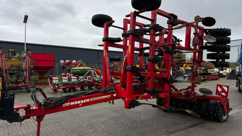 Horsch Tiger 6 LT in top Zustand - Cultivador: foto 1 Horsch Tiger 6 LT in top Zustand - Cultivador: foto 1