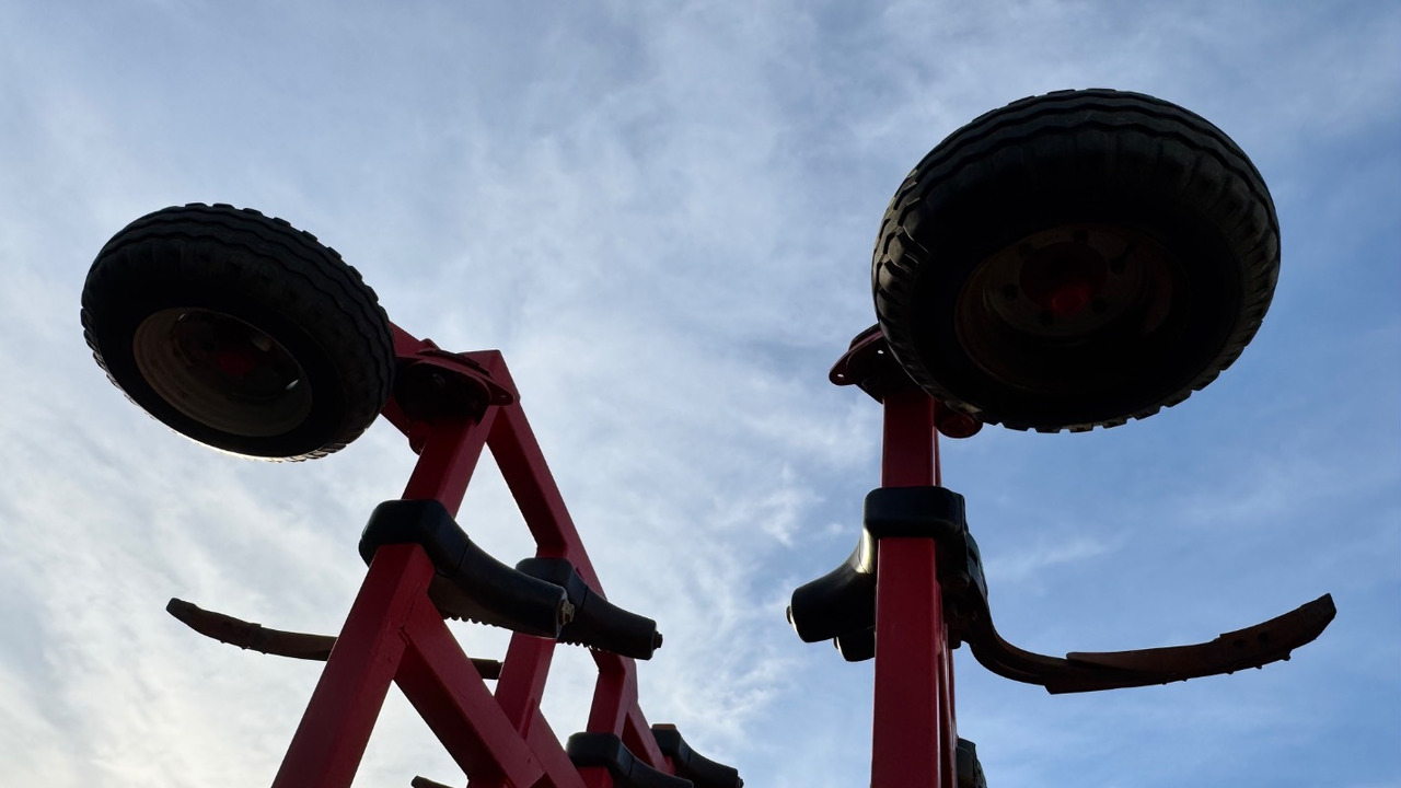 Horsch Tiger 8AS Reifenpacker TopRing - Cultivador: foto 3 Horsch Tiger 8AS Reifenpacker TopRing - Cultivador: foto 3