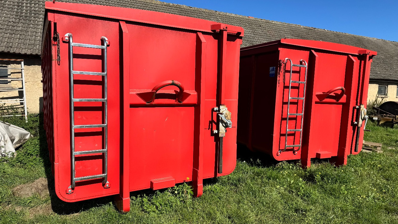 PRONAR T285/1 Hakenlift mit 2 Containern - Herramienta/ Equipo: foto 3 PRONAR T285/1 Hakenlift mit 2 Containern - Herramienta/ Equipo: foto 3