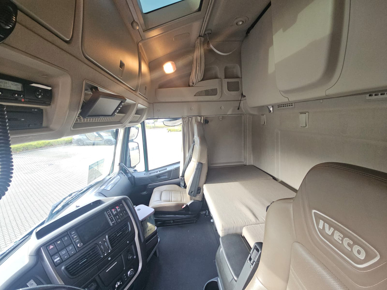 Iveco Stralis 560 6x4 - Portacontenedore/ Intercambiable camión: foto 5 Iveco Stralis 560 6x4 - Portacontenedore/ Intercambiable camión: foto 5