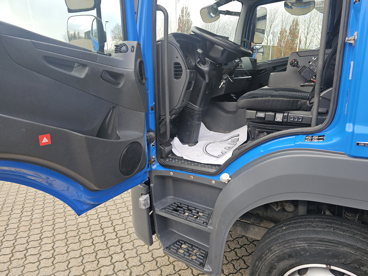 Mercedes Atego 1224 - Portacontenedore/ Intercambiable camión: foto 5 Mercedes Atego 1224 - Portacontenedore/ Intercambiable camión: foto 5