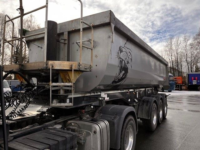 Langendorf SKS-HS 24/30 Stahlmulde Plasticauskleidung - Volquete semirremolque: foto 2 Langendorf SKS-HS 24/30 Stahlmulde Plasticauskleidung - Volquete semirremolque: foto 2
