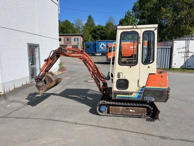 Takeuchi T B 15 A - Miniexcavadora: foto 1 Takeuchi T B 15 A - Miniexcavadora: foto 1