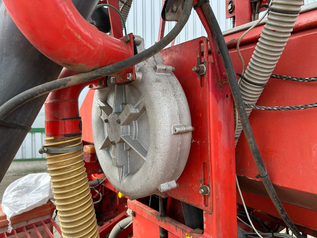 Becker Aeromat 6 - Sembradora: foto 3 Becker Aeromat 6 - Sembradora: foto 3