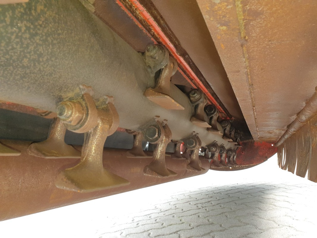 Kuhn TBES 262 - Desbrozadora de martillos: foto 3 Kuhn TBES 262 - Desbrozadora de martillos: foto 3