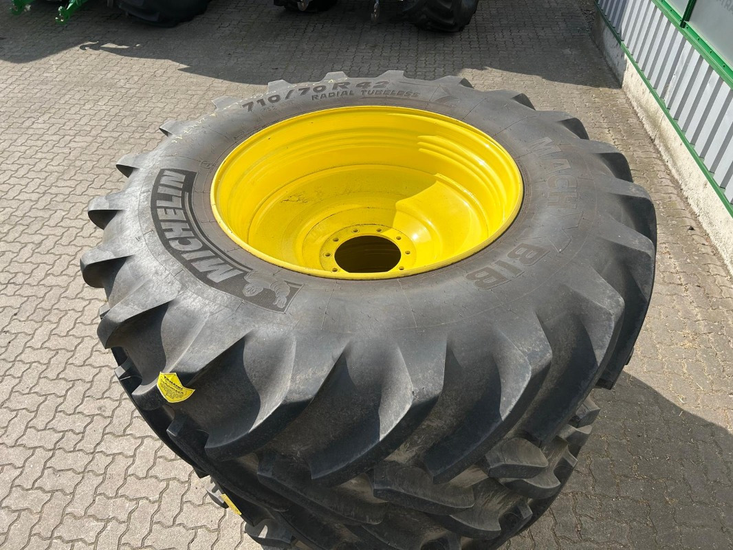 Michelin Kompletträder 710/70R42 600/70R30 - Neumático para Maquinaria agrícola: foto 3 Michelin Kompletträder 710/70R42 600/70R30 - Neumático para Maquinaria agrícola: foto 3