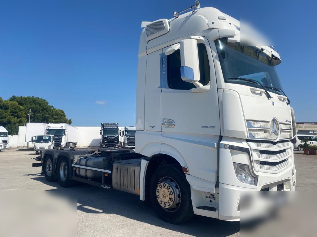 MERCEDES-BENZ ACTROS 2545 - Chasis camión: foto 1 MERCEDES-BENZ ACTROS 2545 - Chasis camión: foto 1