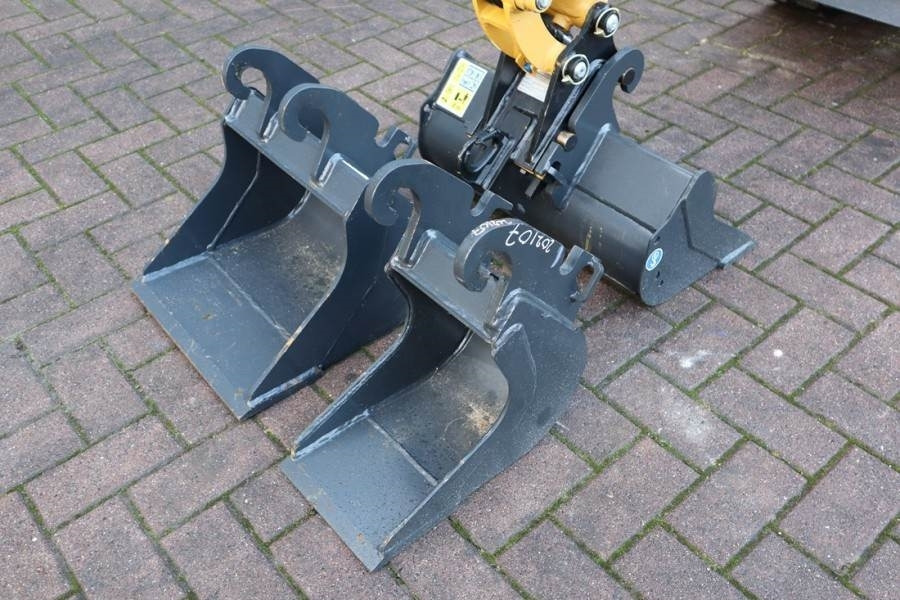 Miniexcavadora CAT 300.9D NEW, Valid inspection, *Guarantee! Hydr Qui: foto 13