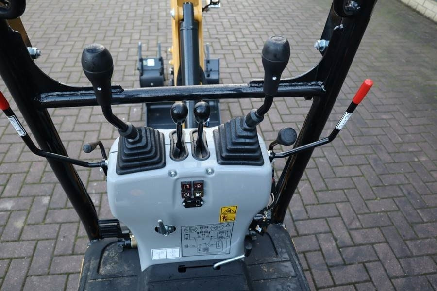 CAT 300.9D Valid inspection, *Guarantee! Hydr Quickcou - Miniexcavadora: foto 3 CAT 300.9D Valid inspection, *Guarantee! Hydr Quickcou - Miniexcavadora: foto 3