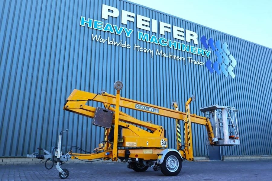 Denka-Lift JR12 Electric, 12m Working Height, 6.7m Reach, 120 - Plataforma elevadora remolcable: foto 1 Denka-Lift JR12 Electric, 12m Working Height, 6.7m Reach, 120 - Plataforma elevadora remolcable: foto 1