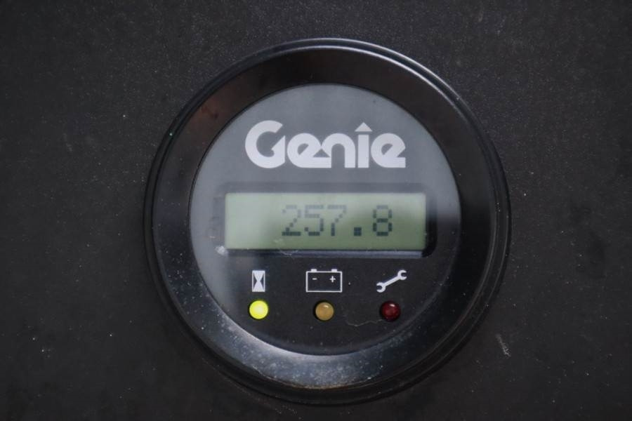 Genie Z60/37FE Valid Inspection, *Guarantee! Hybrid, 4x4 - Plataforma articulada: foto 5 Genie Z60/37FE Valid Inspection, *Guarantee! Hybrid, 4x4 - Plataforma articulada: foto 5