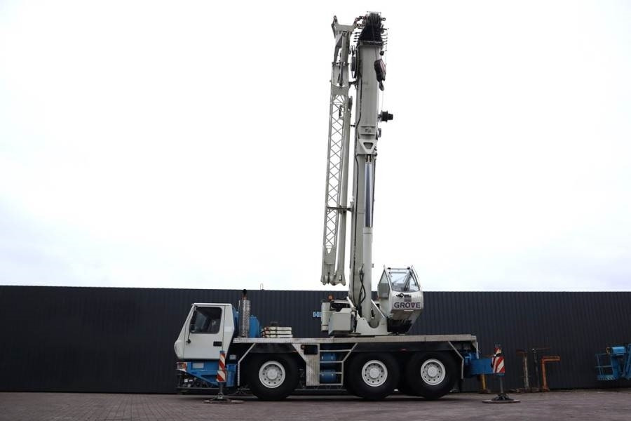 Grove GMK3055 Diesel, 6x6x6, 55t Capacity, 43m Main Boom  - Grúa todo terreno: foto 2 Grove GMK3055 Diesel, 6x6x6, 55t Capacity, 43m Main Boom  - Grúa todo terreno: foto 2