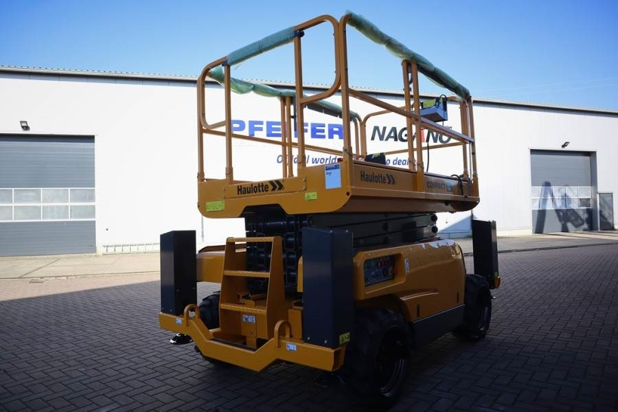 Haulotte Compact 12DX Valid Inspection, *Guarantee! Diesel, - Plataforma de tijeras: foto 2 Haulotte Compact 12DX Valid Inspection, *Guarantee! Diesel, - Plataforma de tijeras: foto 2