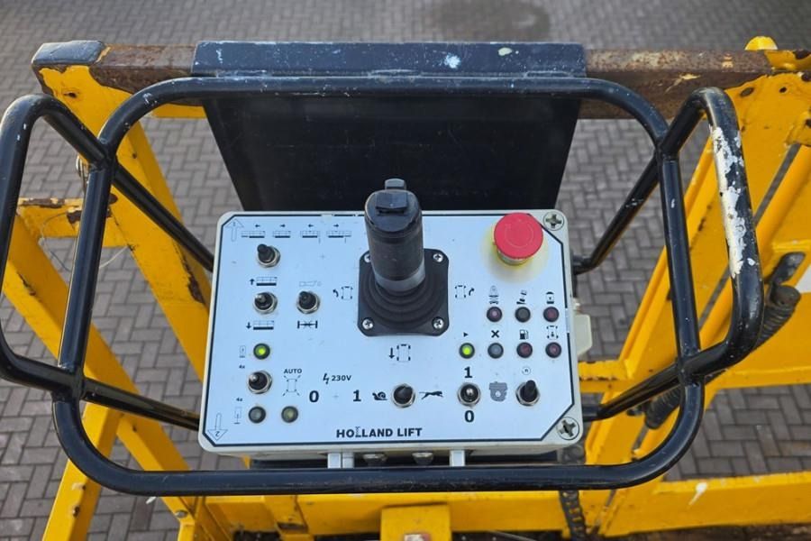 Holland Lift Combistar B-195DL25 4WD/P/N Diesel, 21.5m Working - Plataforma de tijeras: foto 4 Holland Lift Combistar B-195DL25 4WD/P/N Diesel, 21.5m Working - Plataforma de tijeras: foto 4