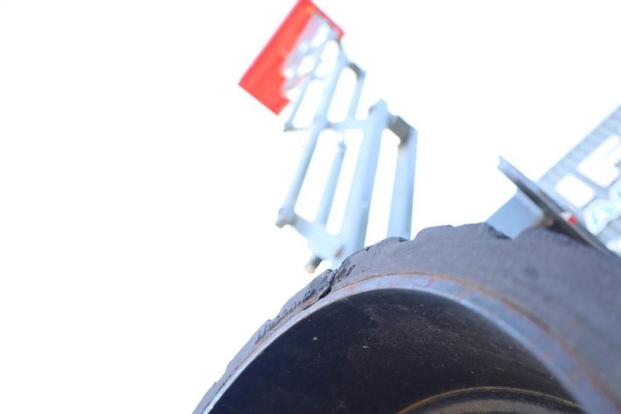 Plataforma de tijeras Holland Lift Ecostar HL-9714 Electric, 12m Working Height, 325k: foto 9