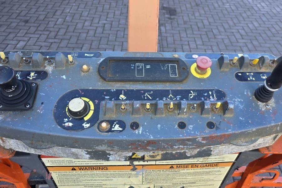 JLG 1250AJP Diesel, 4x4x4 Drive, 40.1m Working Height, - Plataforma articulada: foto 4 JLG 1250AJP Diesel, 4x4x4 Drive, 40.1m Working Height, - Plataforma articulada: foto 4