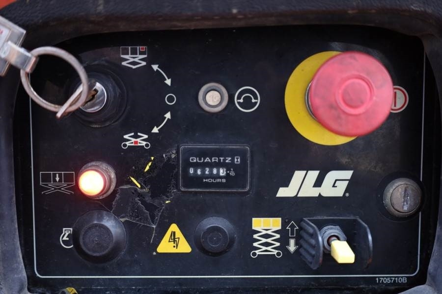 JLG 3369LE Electric, 12m Working Height, 450kg Capacit - Plataforma de tijeras: foto 5 JLG 3369LE Electric, 12m Working Height, 450kg Capacit - Plataforma de tijeras: foto 5