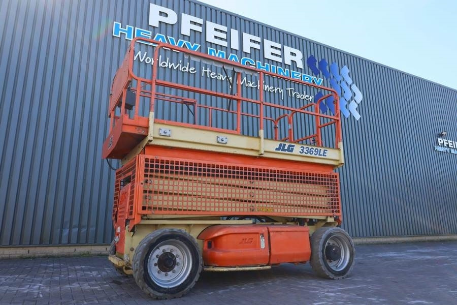 JLG 3369LE Electric, 12m Working Height, 450kg Capacit - Plataforma de tijeras: foto 1 JLG 3369LE Electric, 12m Working Height, 450kg Capacit - Plataforma de tijeras: foto 1