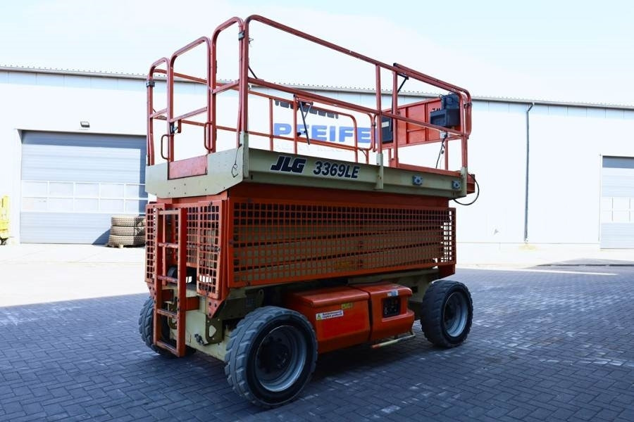 JLG 3369LE Electric, 12m Working Height, 450kg Capacit - Plataforma de tijeras: foto 2 JLG 3369LE Electric, 12m Working Height, 450kg Capacit - Plataforma de tijeras: foto 2