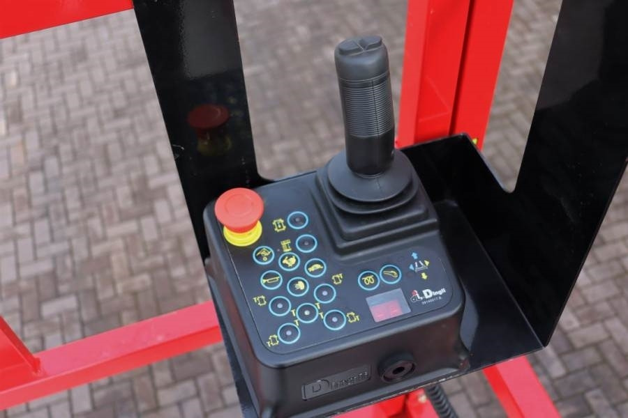 Magni DS1418RT New And Available Directly From Stock, Di - Plataforma de tijeras: foto 4 Magni DS1418RT New And Available Directly From Stock, Di - Plataforma de tijeras: foto 4