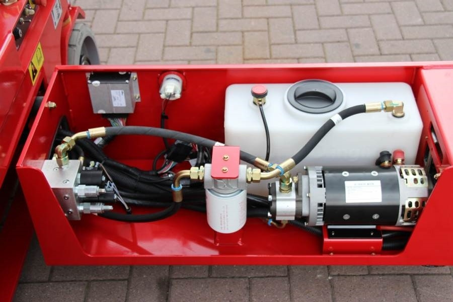 Magni ES1012E Electric, 10m Working Height, 450kg Capaci - Plataforma de tijeras: foto 4 Magni ES1012E Electric, 10m Working Height, 450kg Capaci - Plataforma de tijeras: foto 4