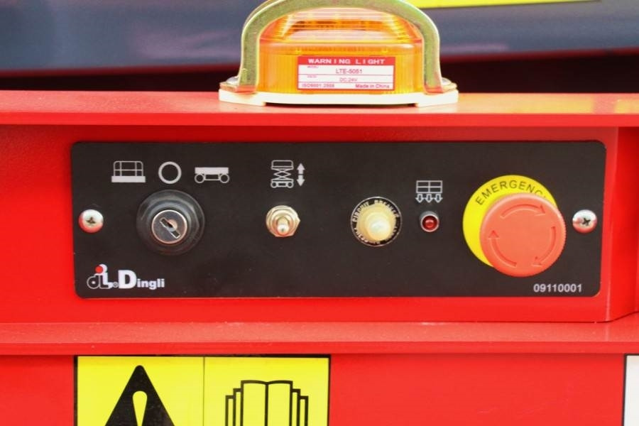Plataforma de tijeras Magni ES1012E Electric, 10m Working Height, 450kg Capaci: foto 9