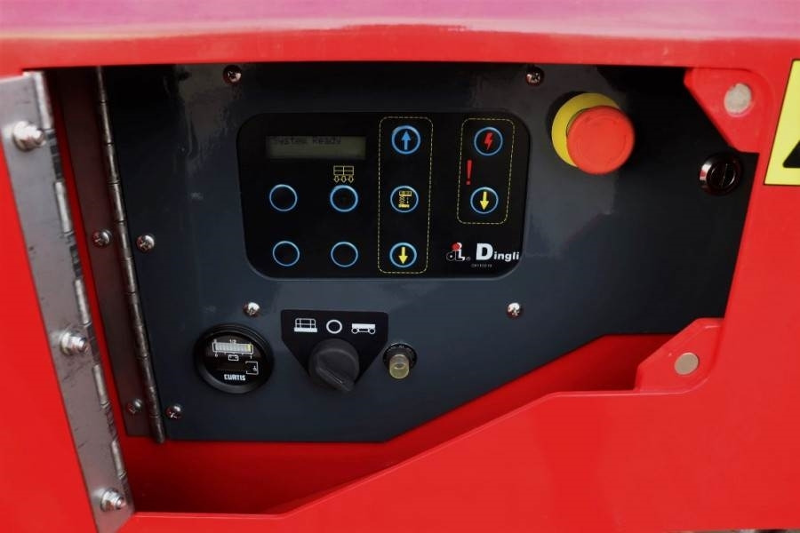 Magni ES1418RT New And Available Directly From Stock, El - Plataforma de tijeras: foto 5 Magni ES1418RT New And Available Directly From Stock, El - Plataforma de tijeras: foto 5