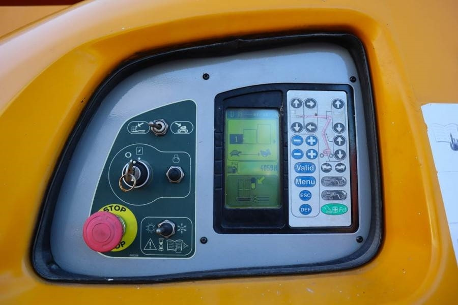 Manitou 160ATJ Diesel, 4x4x4 Drive, 16m Working Height, 8. - Plataforma articulada: foto 4 Manitou 160ATJ Diesel, 4x4x4 Drive, 16m Working Height, 8. - Plataforma articulada: foto 4