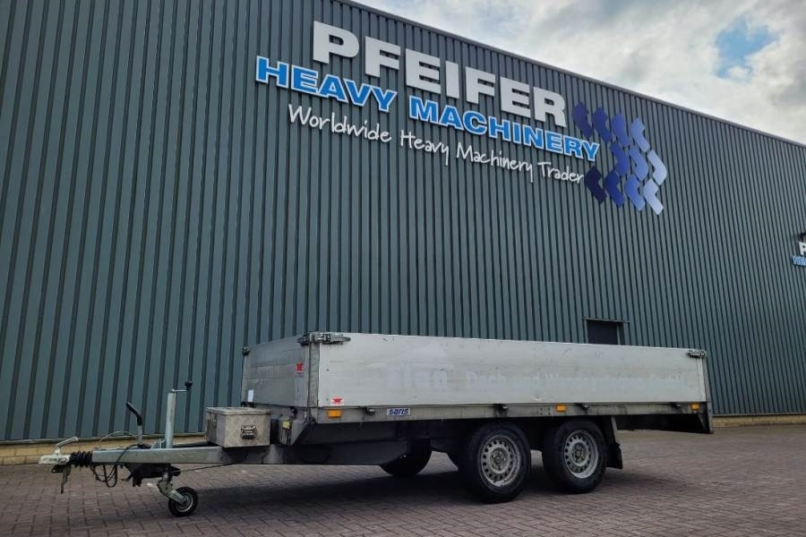 Saris PL1827 2 Axel Trailer - Remolque de coche: foto 1 Saris PL1827 2 Axel Trailer - Remolque de coche: foto 1