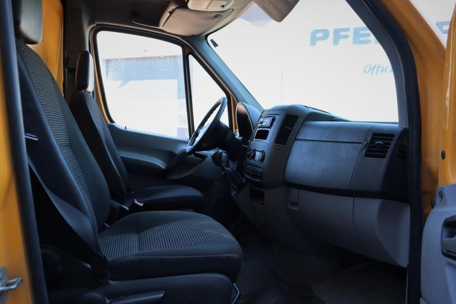 Camión con plataforma elevadora Teupen EURO B16T As-Is, Driving Licence B/3, Diesel, 16m: foto 8 Camión con plataforma elevadora Teupen EURO B16T As-Is, Driving Licence B/3, Diesel, 16m: foto 8