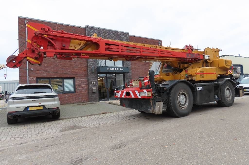 Kobelco RK 250-3 - Autogrúa: foto 1 Kobelco RK 250-3 - Autogrúa: foto 1